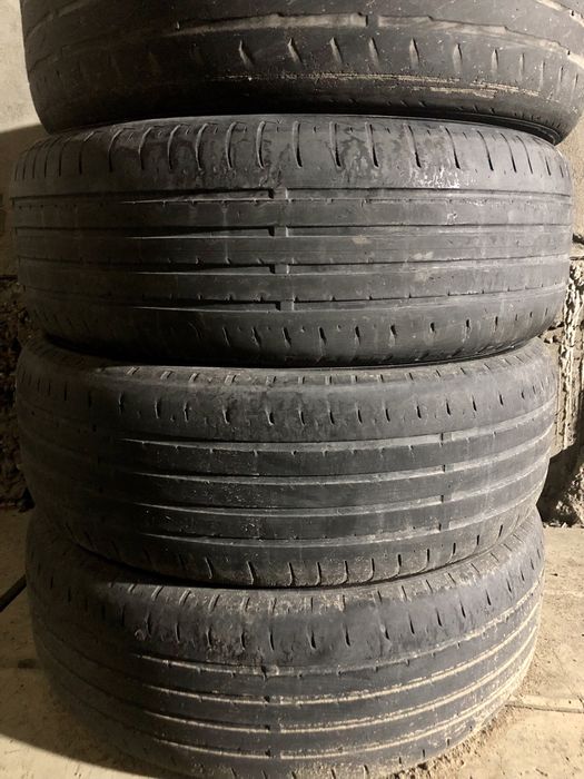 Продам летние шины на 17
