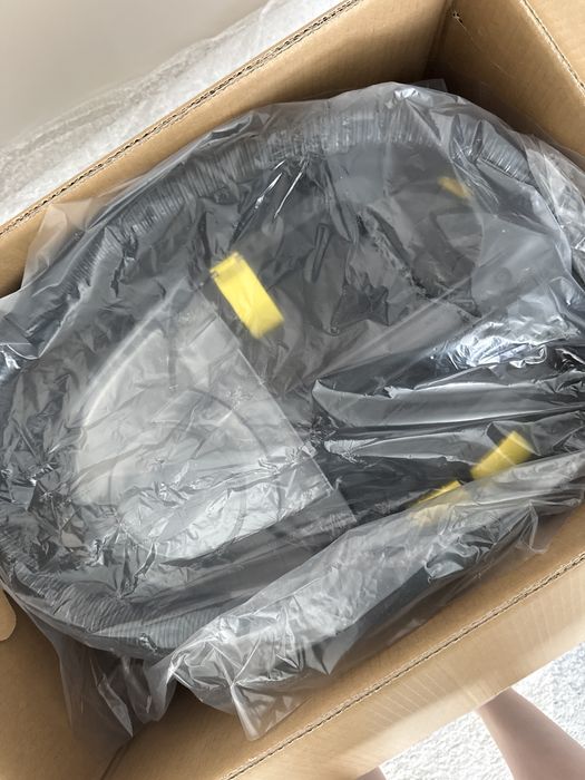 Продам пылесос Karcher Puzzi 8/1