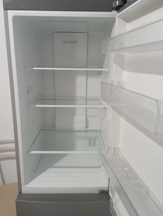 Холодильник Haier NoFrost