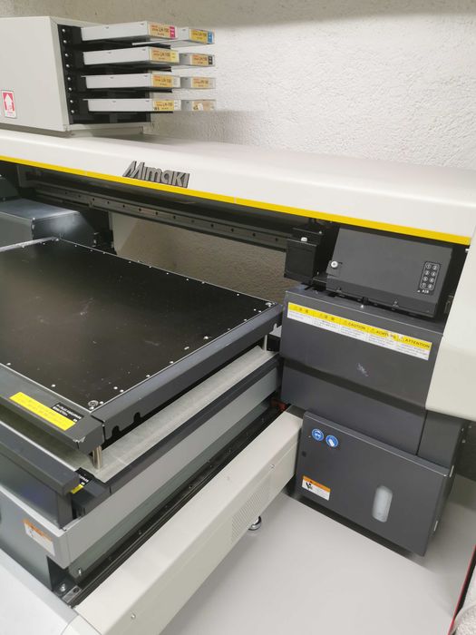 De Vanzare Imprimanta UV MIMAKI 6042