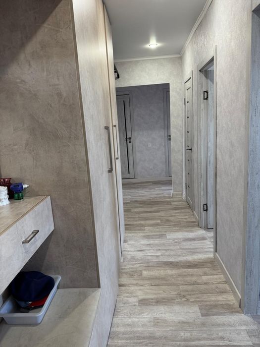 Продам квартиру 3хкомнатную