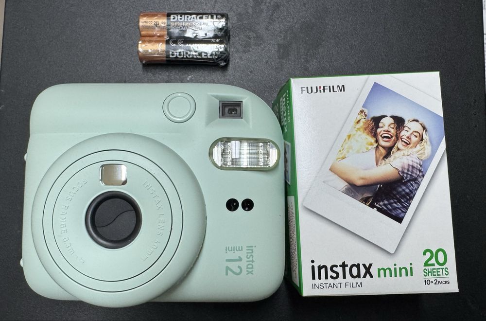 Fujifilm Instax Mini 12