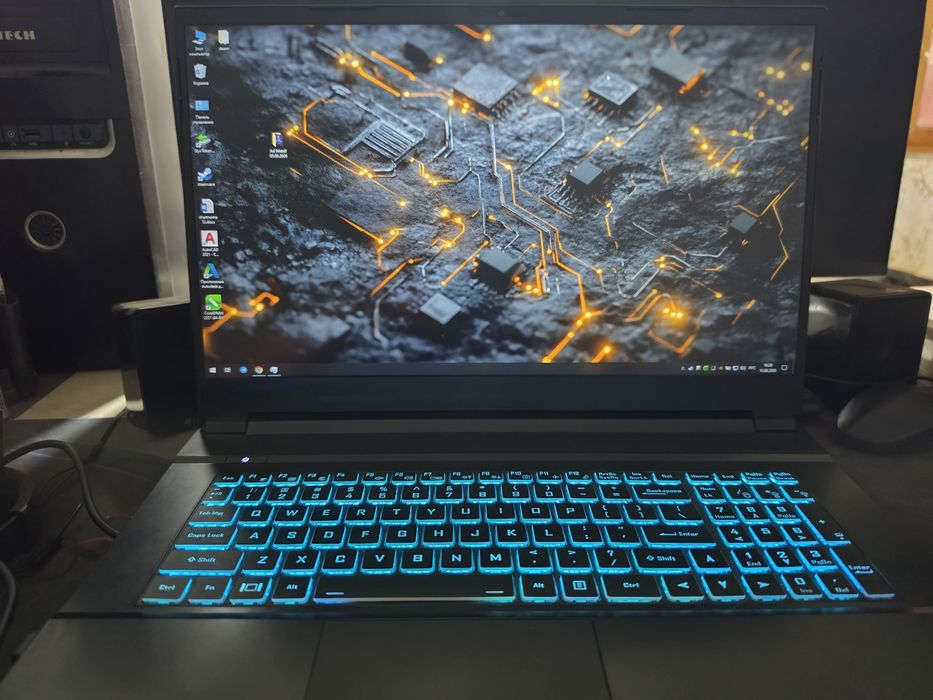Intel i7 11800H Ram 16 gb SSD256 gb nvidia RTX 3060 6 gb