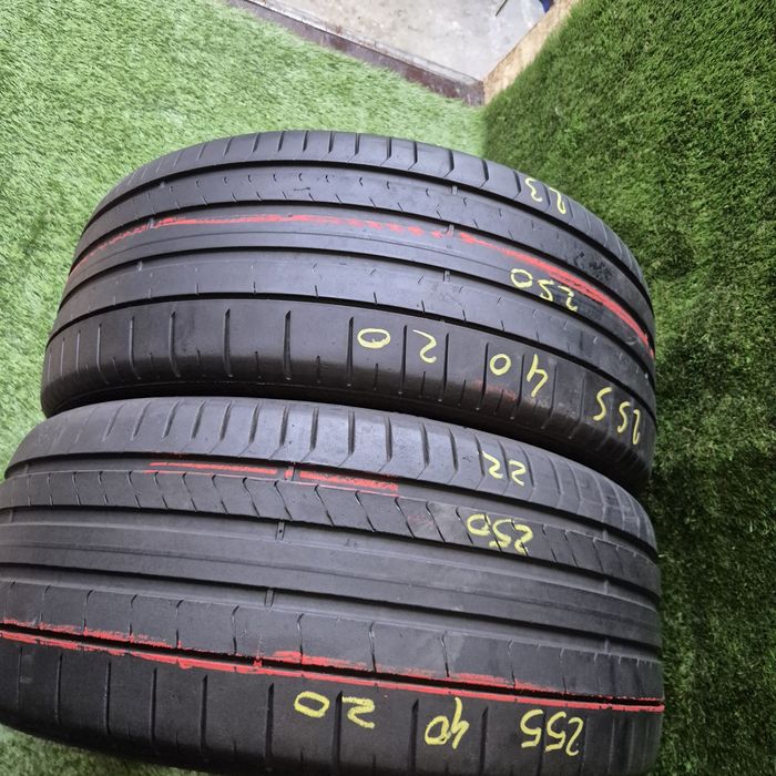 255 40 20 Pirelli