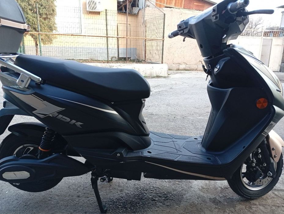 Продается электро мопед