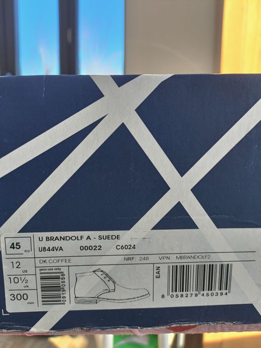 Мъжки обувки от естествен велур