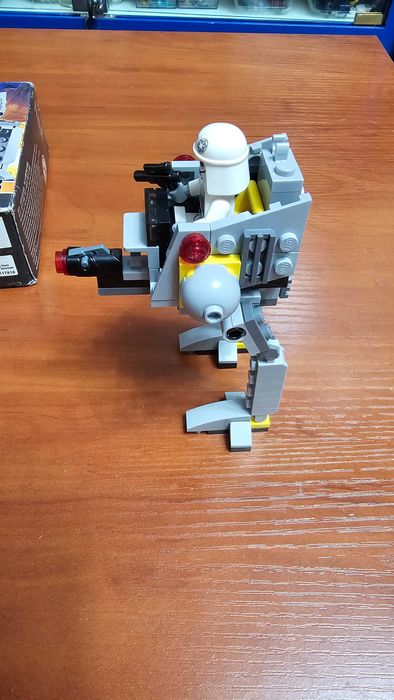 LEGO Star Wars Series 3 75130 AT-DP 75128 TIE Advanced Prototype