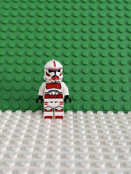 Lego фигурки разные