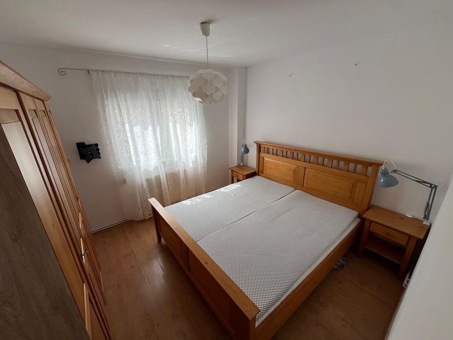 Inchiriez apartament 4 camere in Cartier Strand - Sibiu