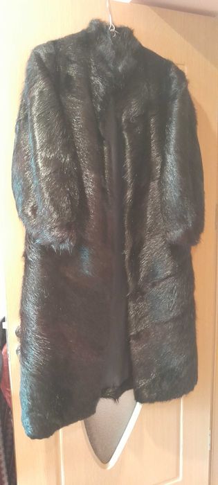 Haina blana de nutrie