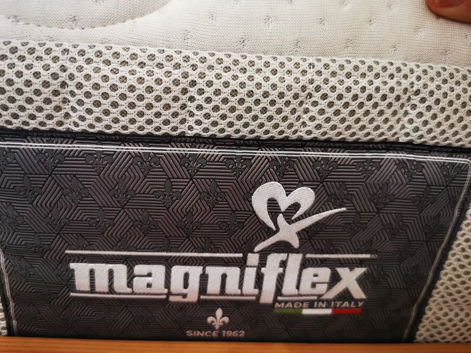 Матрак Magniflex magnistretch 160/200 + Възглавница