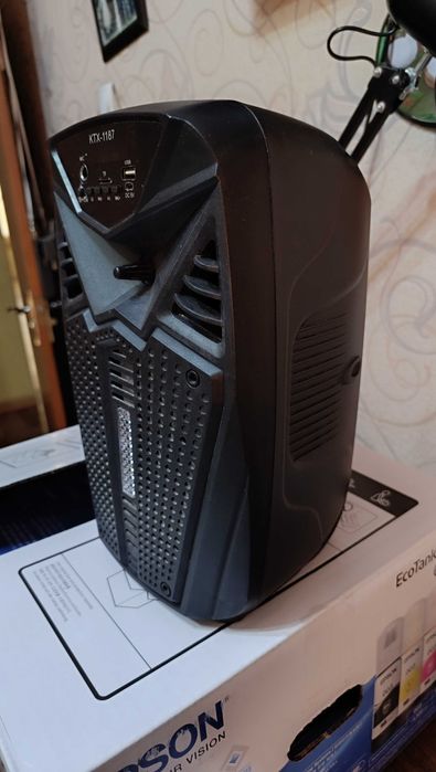 Портативная колонка