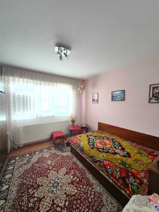 Продава се Тристаен апартамент в Разград, Абритус - 76 кв.м за 1141 €/кв.м - Снимка #2