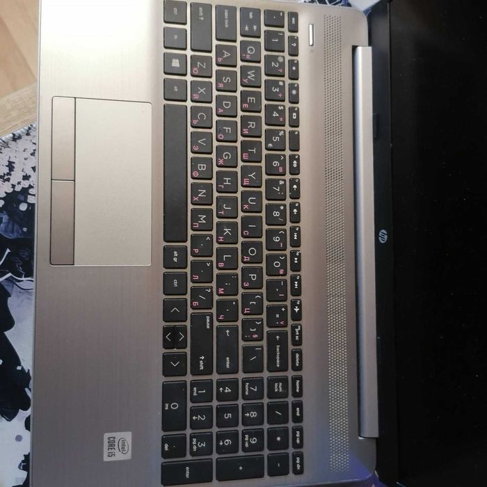 Лаптоп HP 250 G8 Intel Core i5-1035G1, RAM 16GB, SSD 512GB, 15.6"