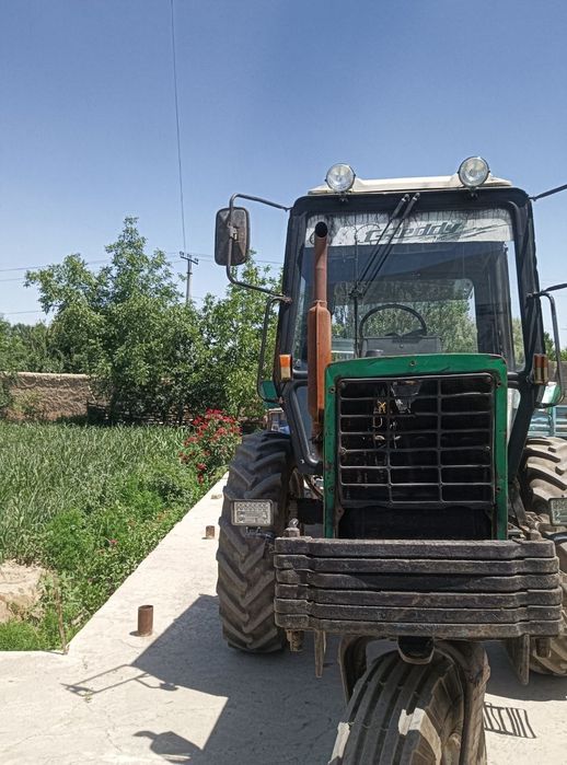 Belarus 80X 2009 traktor