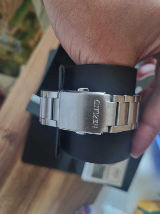 Citizen CA7028-81L Eco-Drive