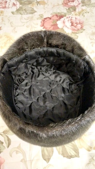 Продам норковую шапку