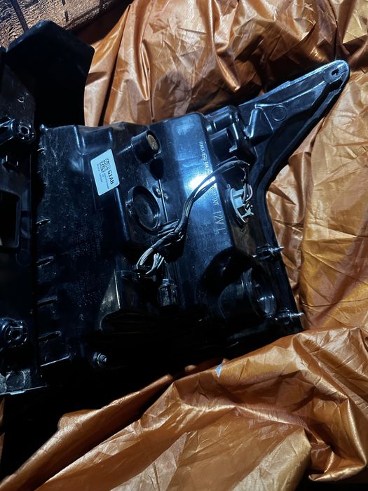 Kia sorento fara orqa chap