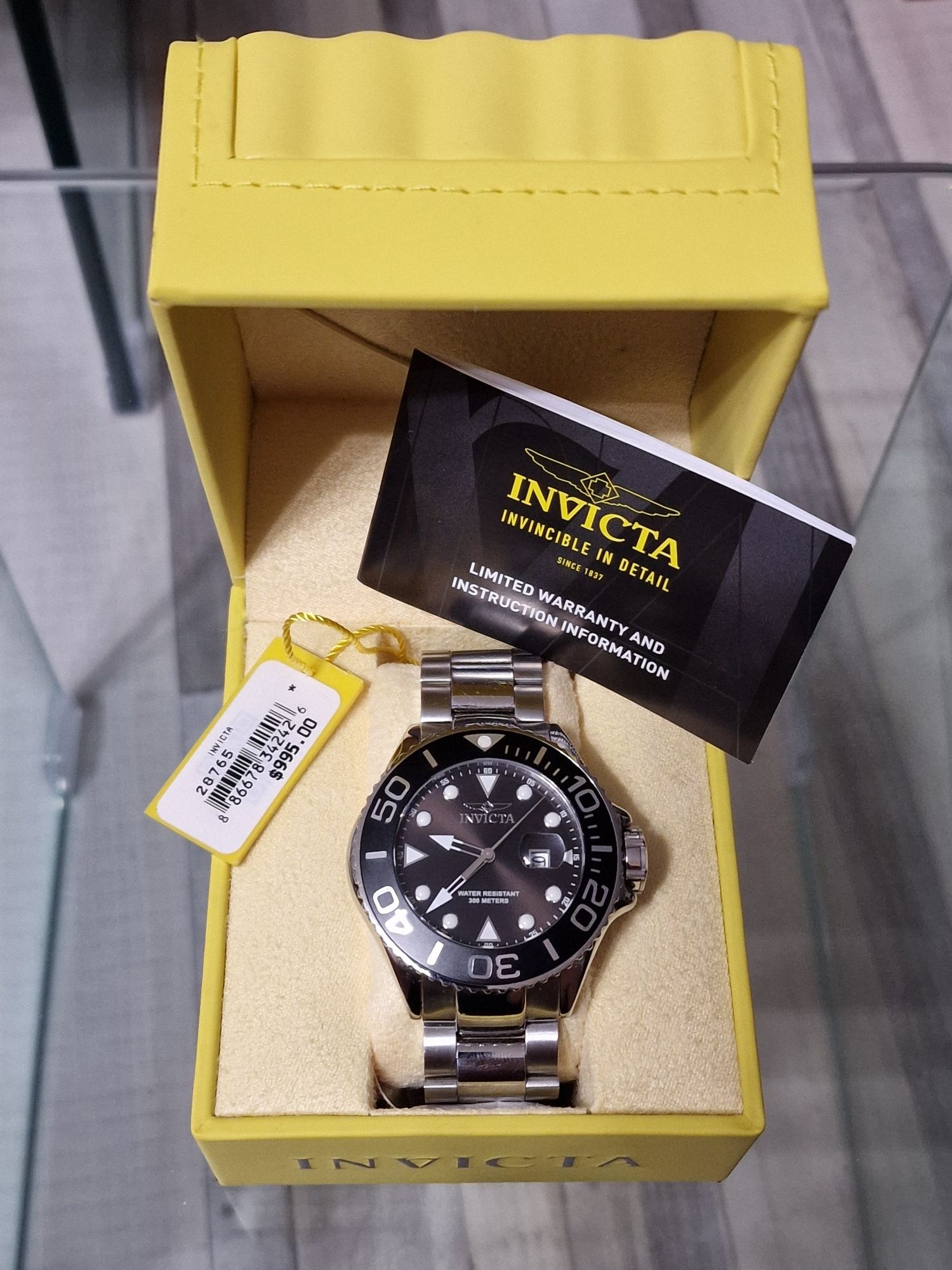 Invicta Pro Diver 28765 impecabil ambalaj original Rosu OLX.ro