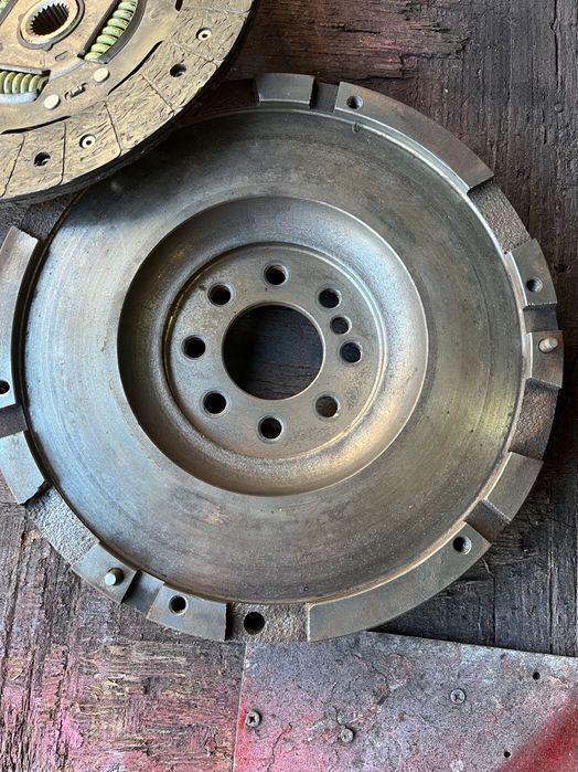 Комплект съединител  твърд за Форд Транзит 125/ двигател 2.4.02