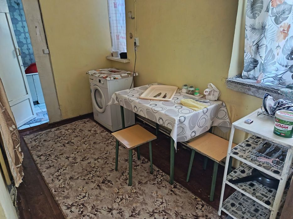 2 xonali uyni 1 xonasi beriladi BezMakler