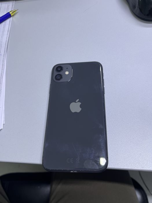Смартфон Iphone 11