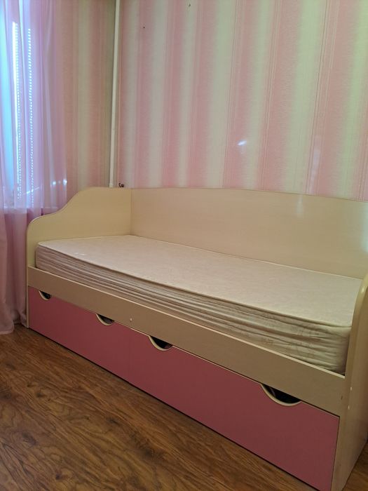 Продам детскую (подростковую) кровать