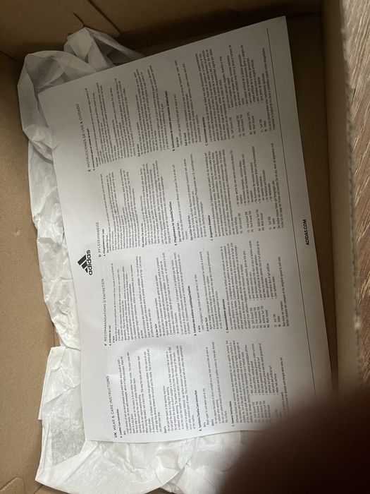 Adidasi fotbal pentru copii