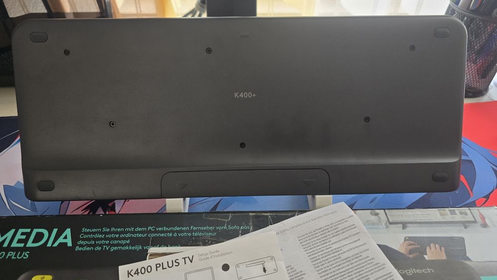Безжична клавиатура Logitech K400 Plus без донгъл