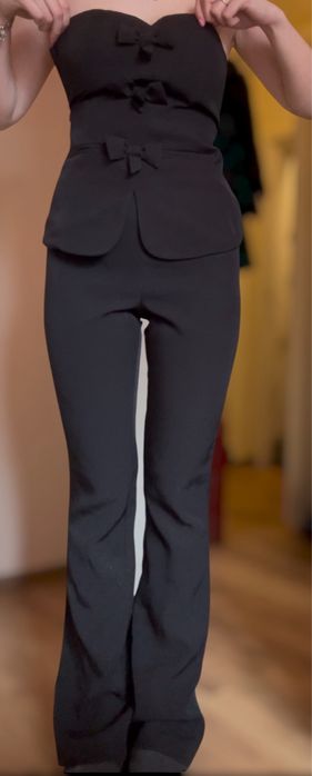 Елегантен черен гащеризон с панделки – нов