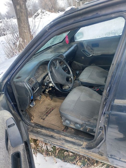 Продам нисан сани