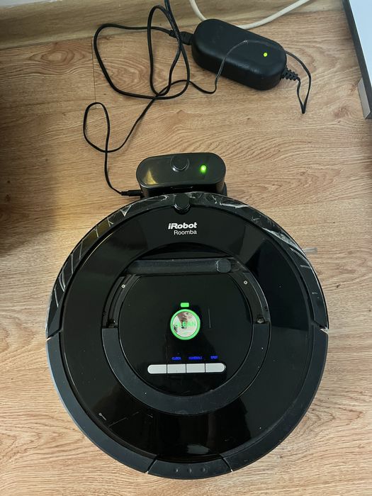 Aspirator robot i robot roomba seria 770