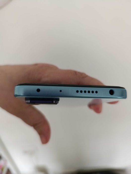 Продавам Xiaomi redmi note11 pro