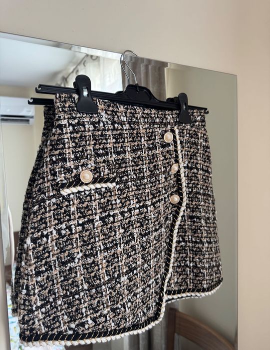 Дамска пола- панталон букле