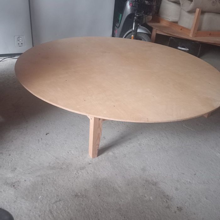 Жер стол сатылады бағасы 15000тг*6шт