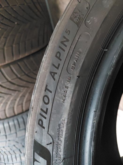 245/40/18" Michelin2бр.гуми