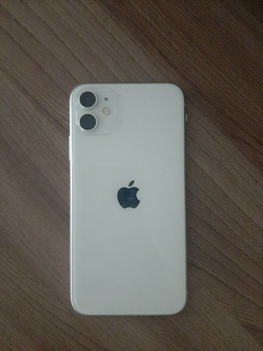 Срочно продается Айфон 11