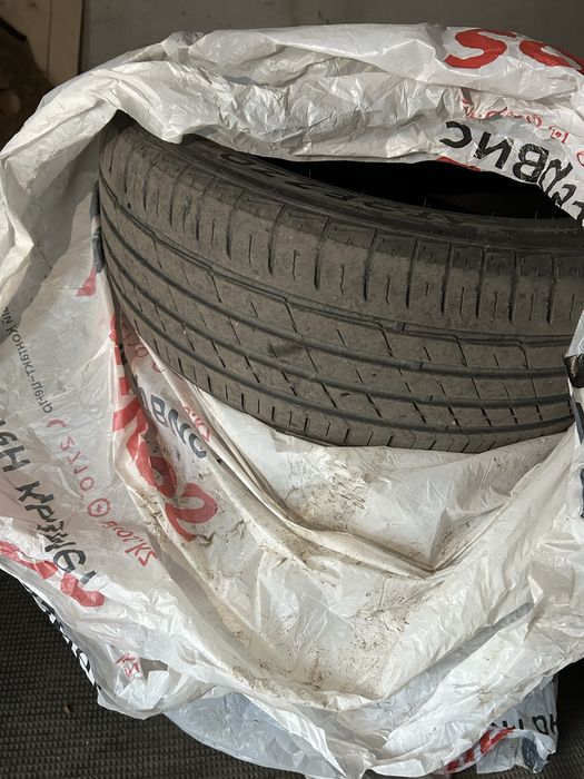 Продам шины Sailun  состояние среднее
