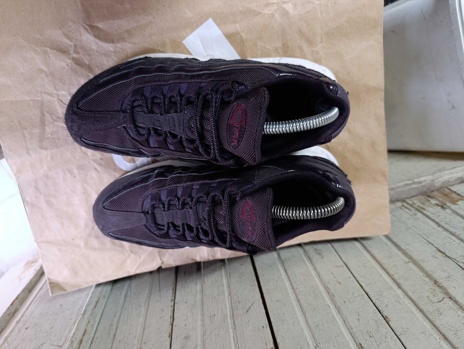Nike Air Max 95 "Port Wine" оригинални маратонки 39 номер