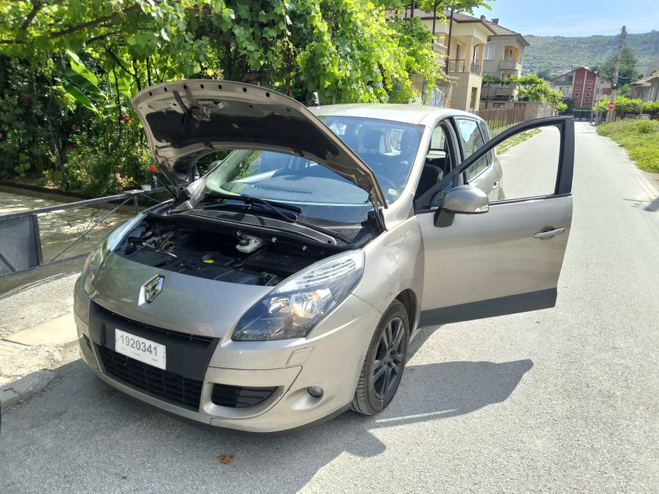 Renault scenic 1.9.