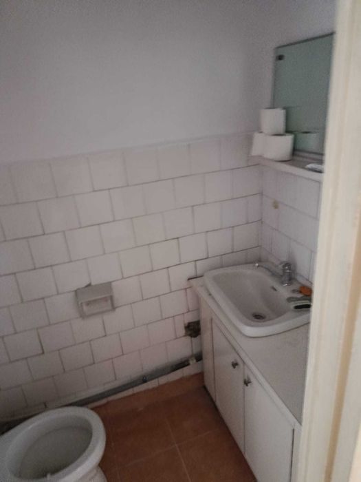 Apartament 3 camere decomandat, Deva, Bulevardul Decebal,  66,76 mp utili + balcon