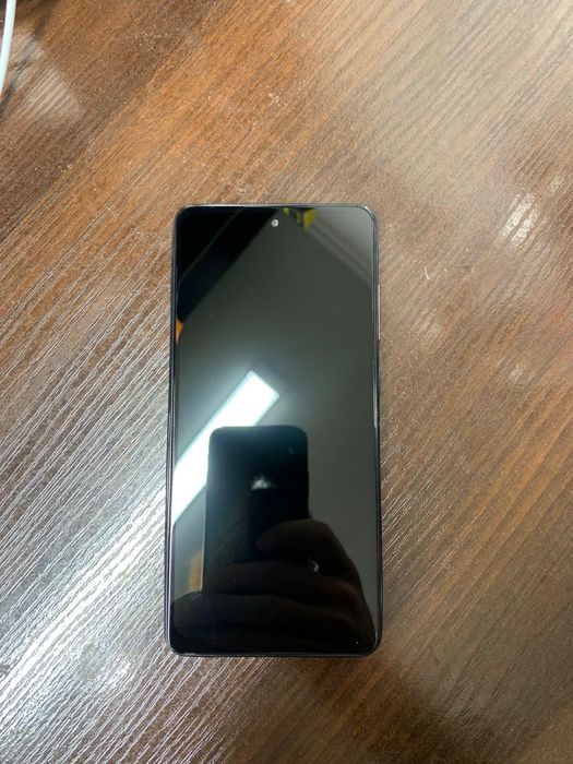 Самсунг а52 в хорошем состоянии