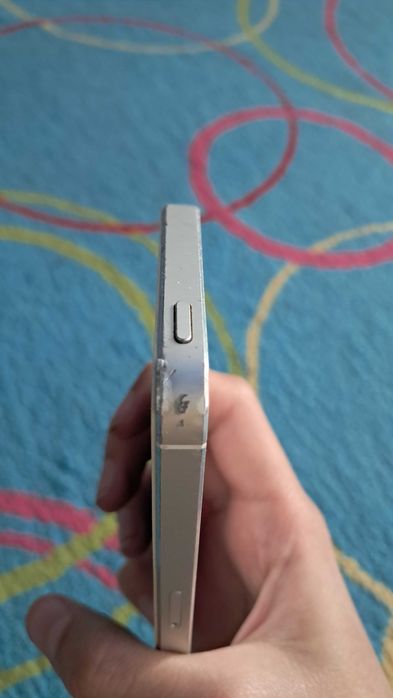 Apple iPhone 5 на 16 ГБ