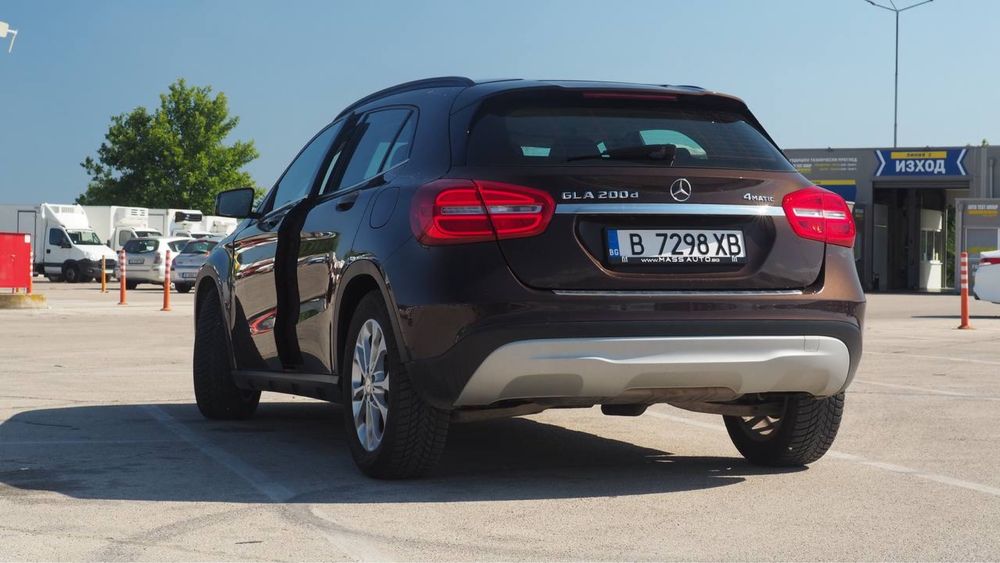 Продавам Mercedes GLA 200d, 2016 г.