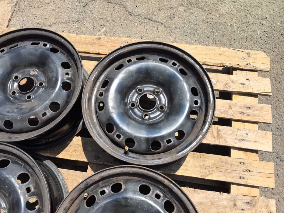 15 цола 5 х 100 мм Фолксваген / Шкода / Ауди - 6 Инча / ЕТ 38