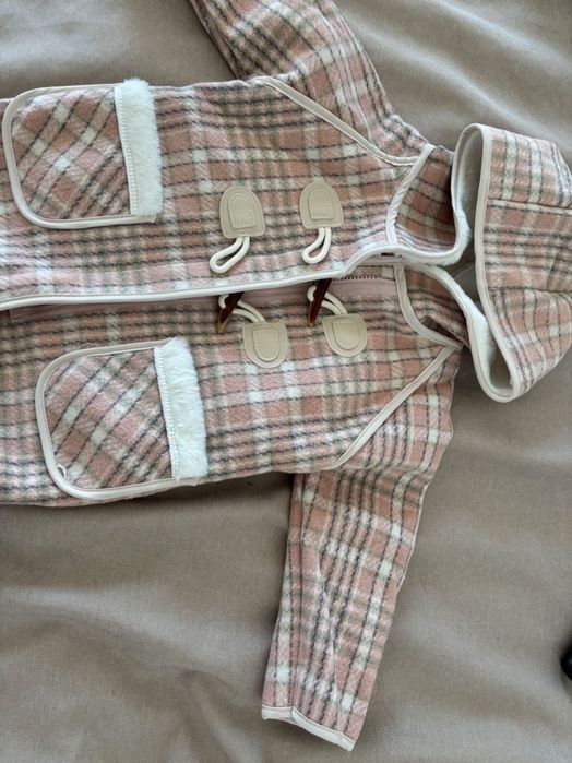 Пальто на девочку модное красивое