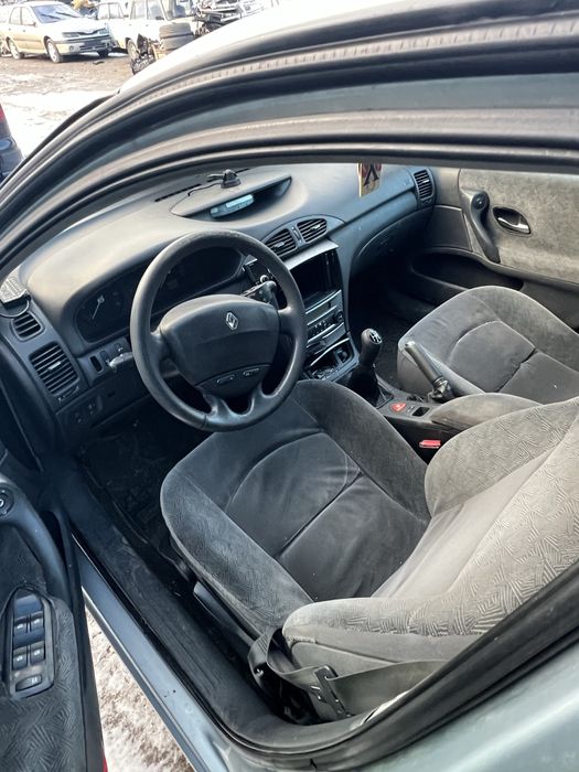 Renault Laguna II НА ЧАСТИ