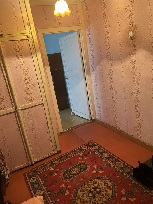 Продам 4-х комнатную квартиру