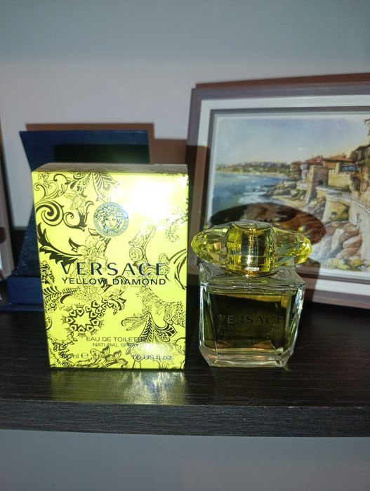 Парфюм versace yellow diamond