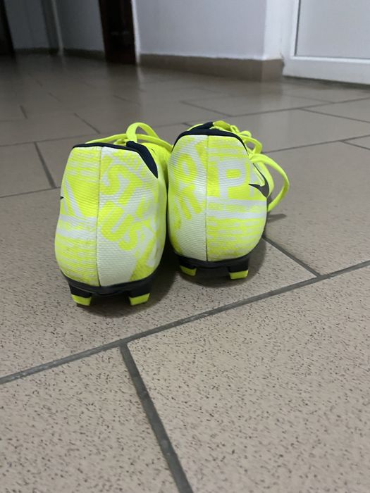 Ghete fotbal nike phantom